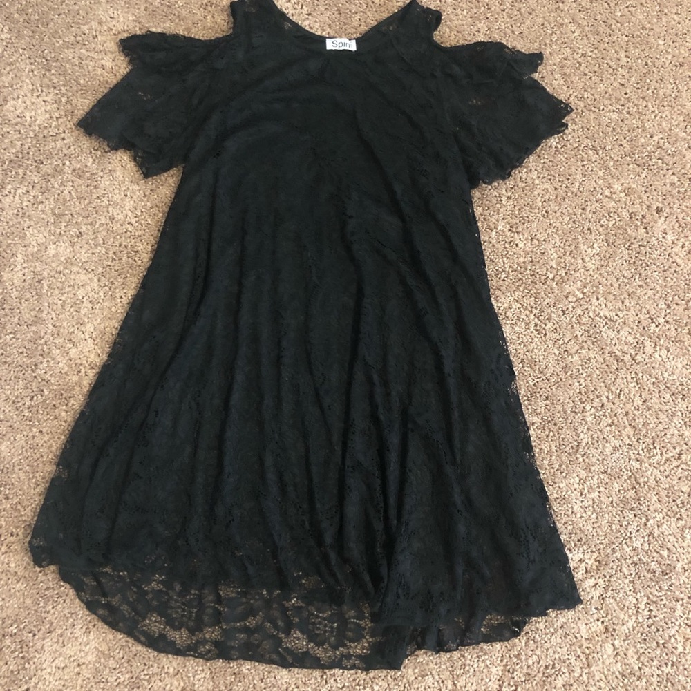 NWOT Spin USA black lace cold shoulder dress  size 1X.